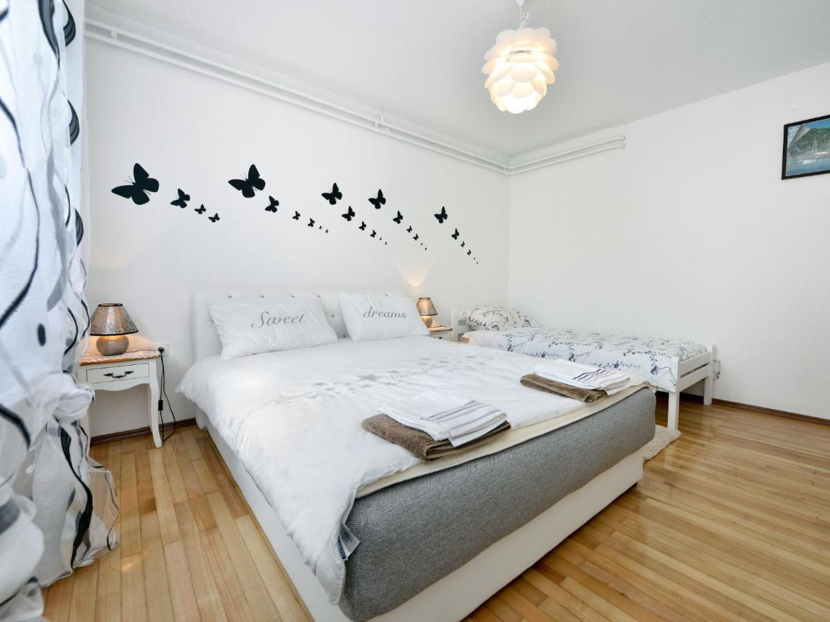 Apartment Kuki - Prc159 By Interhome โปเรช ภายนอก รูปภาพ