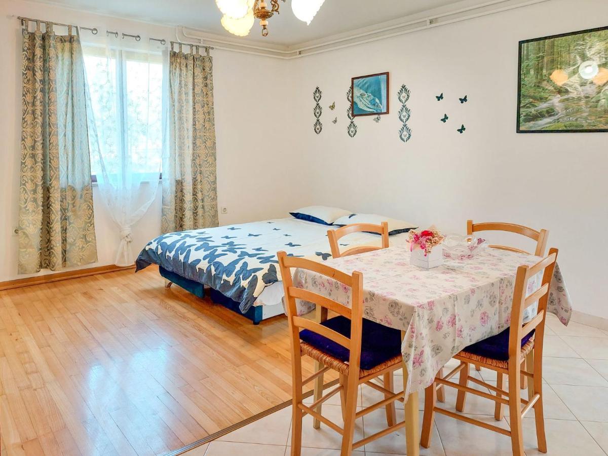 Apartment Kuki - Prc159 By Interhome โปเรช ภายนอก รูปภาพ